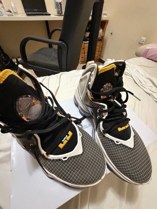 Nike LeBron 19 Zapatillas Baloncesto
