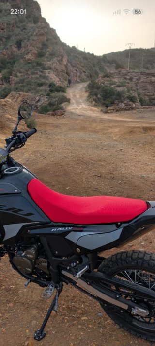 Funda Asiento Rieju 307 Rally Roja