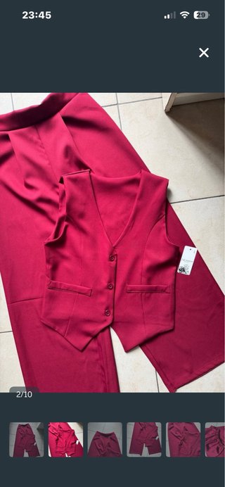 Conjunto chaleco y pantalón rojo