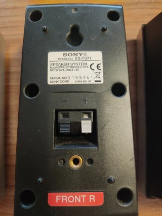 Altavoces Sony de 3 ohms