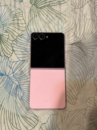 Samsung Galaxy Z Flip 8 Rosa