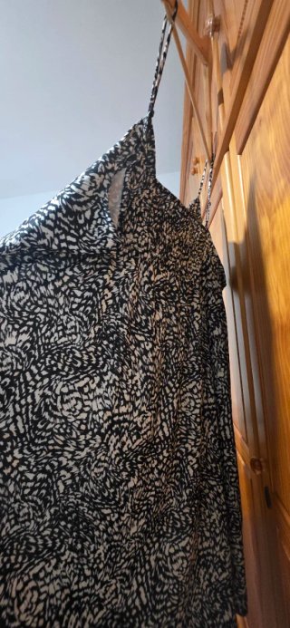 Vestido H&M Negro Blanco Talla 4XL