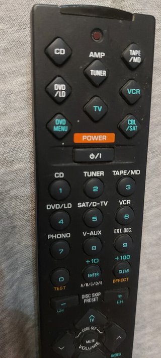 Mando Yamaha audio. Cd tape dvd md tuner
