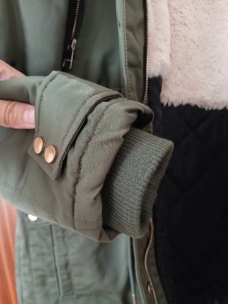 Abrigo verde mujer calentito.  Válido para talla M