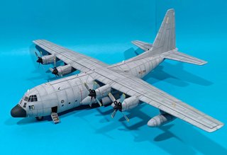 Maqueta C-130 Hercules 1/72 Construida