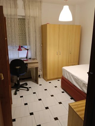Alquiler de habitación en piso compartido
