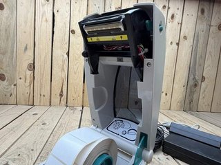 IMPRESORA ZEBRA TLP 2824 PLUS