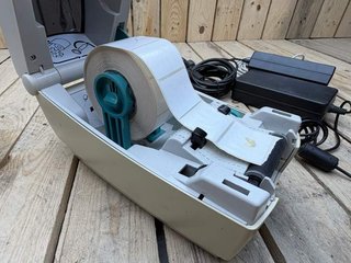 IMPRESORA ZEBRA TLP 2824 PLUS