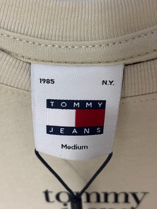 Camiseta Tommy Jeans Beige Talla M Mujer