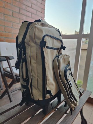 Conjunto Maleta y Mochila DHG Beige/Negro