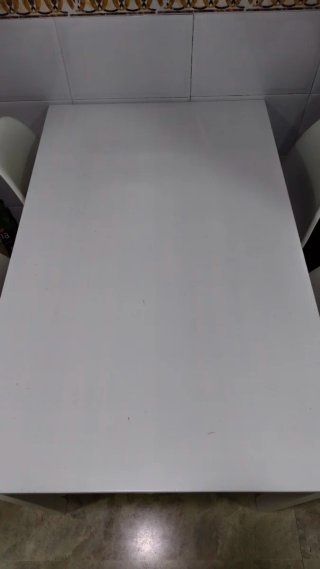 Mesa Ikea y 4 Sillas
