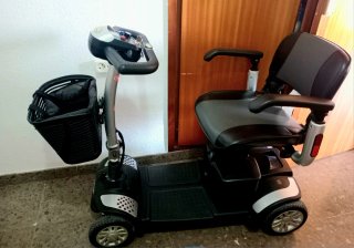 Silla eléctrica de movilidad reducida