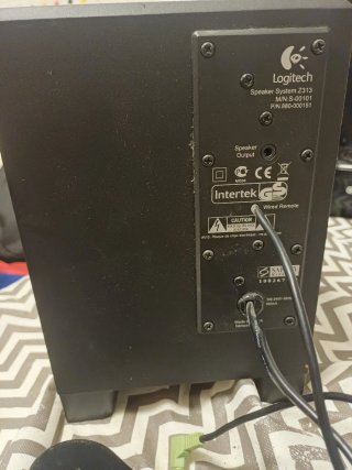 Subwoofer Logitech Z313 Negro