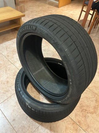 Michelin Pilot Sport 4 245/40/19