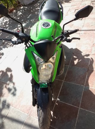 Kawasaki ER6-N 650 72cv 2010