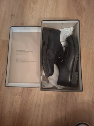 Zapatos de vestir Lloyd negros