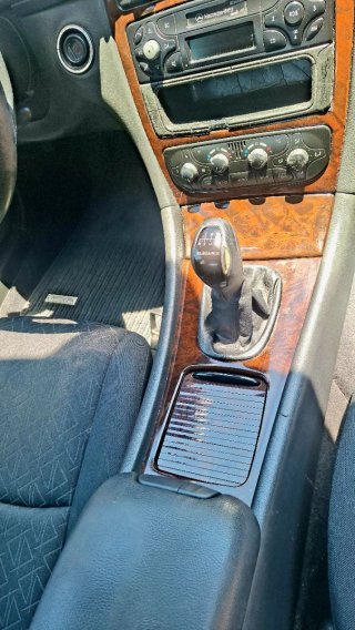 Mercedes-Benz Clase C 2004