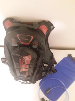 Mochila Leatt Hydration Negra/Roja