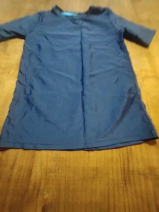 Camiseta de agua azul