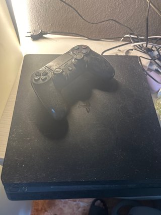 PS4 (PlayStation 4) Negra
