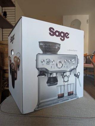 Cafetera Sage Barista Express molinillo integrado