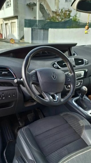 Renault Grand Scenic 2014