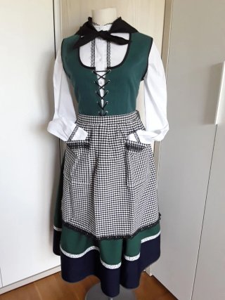 Traje Neska-Baserritarra "145 euros"