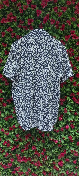 Camisa elastica Zara Slim estampado geométric Tg L