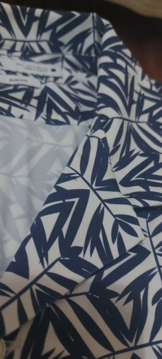 Camisa elastica Zara Slim estampado geométric Tg L
