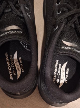 Zapatillas Skechers Negras