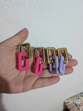 Pendientes Rectangulares Dorados y Coloridos