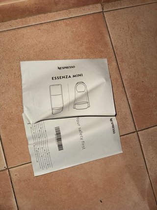 Nespresso Essenza Mini Krups Blanca