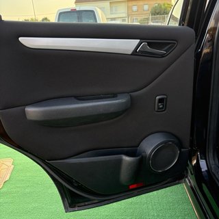 Mercedes-Benz A180 ! UNICO PROPIETARIO !