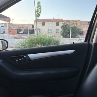 Mercedes-Benz A180 ! UNICO PROPIETARIO !