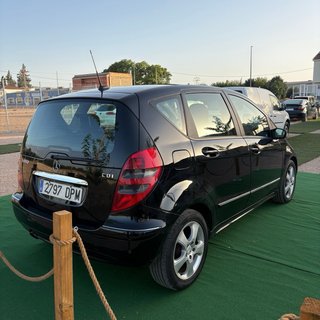 Mercedes-Benz A180 ! UNICO PROPIETARIO !