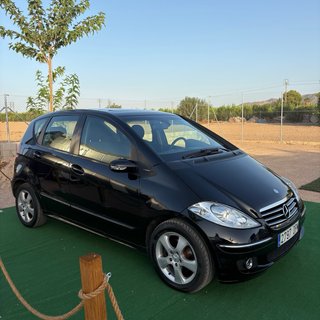 Mercedes-Benz A180 ! UNICO PROPIETARIO !