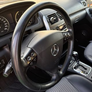 Mercedes-Benz A180 ! UNICO PROPIETARIO !