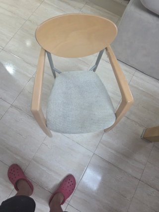Mesa comedor y 6 sillas madera