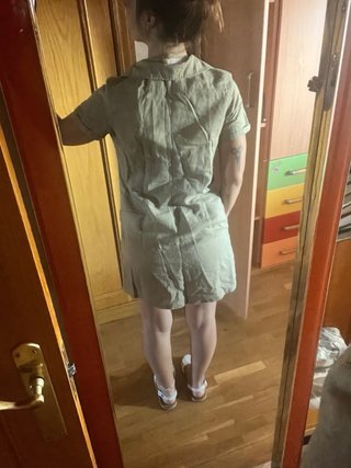 Vestido corto lino beige