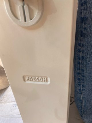 Radiador de gas blanco