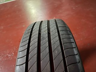 205/55 R19 97V Michelin