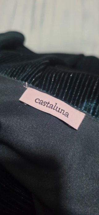 Vestido verde azulado de terciopelo