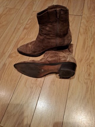 Botines de ante marrones