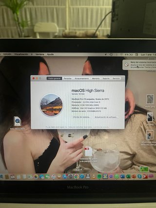 MacBook Pro 13” 2011 – 8 GB RAM – i5 + Cargador