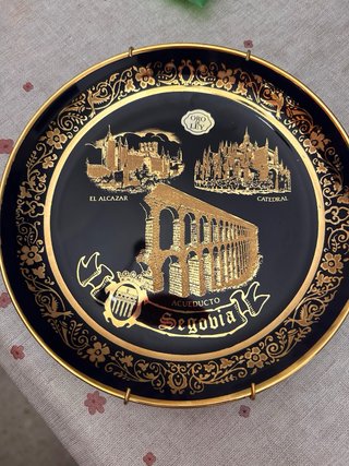 Plato Decorativo Vintage Segovia Oro de Ley