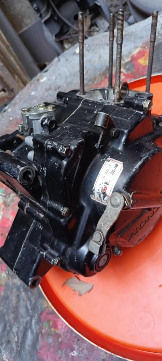 Motor honda ns1 80
