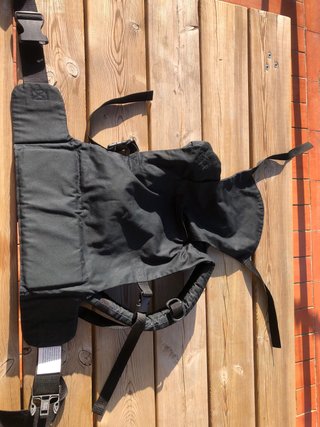 Mochila Portabebés Rose and Rebellion Floral
