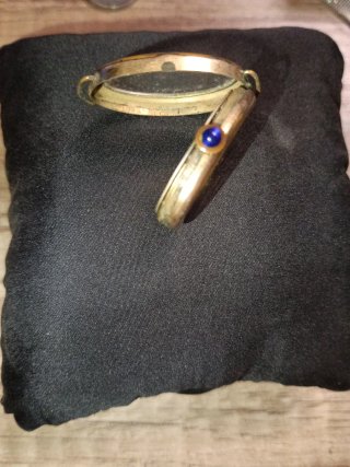 Reloj de pulsera antiguo 1924
