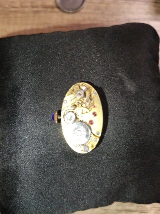 Reloj de pulsera antiguo 1924