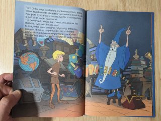 Clásico cuento Disney. Merlín el encatador.Salvat.